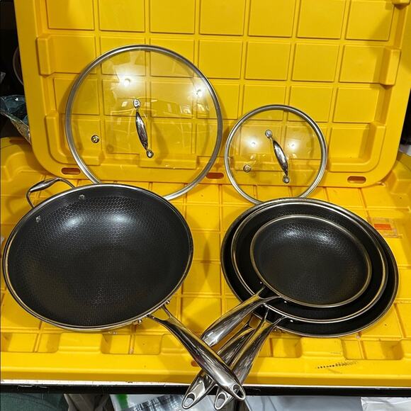 HEXCLAD 6-Piece Nonstick Stainless Steel Frying Pan Set 8", 10" 12" and Wok $600 - Picture 1 of 10